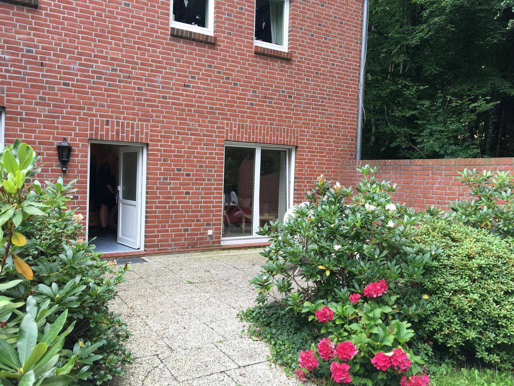 Ferienwohnung Am Muehlenpark ティメンドルファー・シュトラント エクステリア 写真